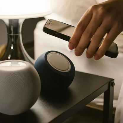 Station de Charge Magnétique Design